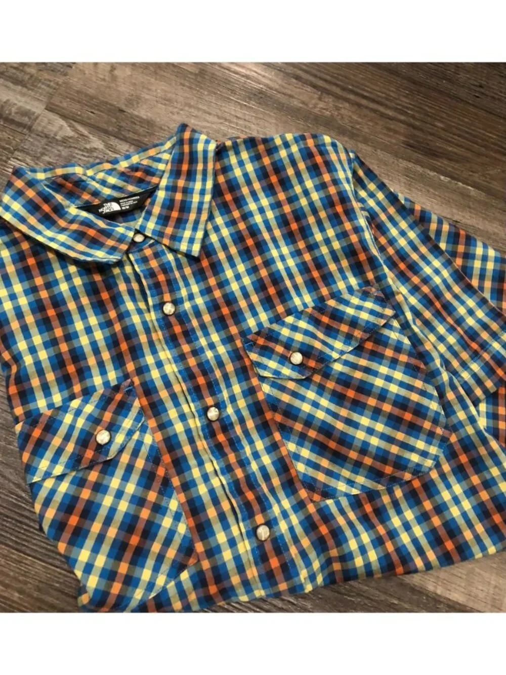 The North Face Mens Medium Blue Plaid Short Sleeve Pearl Snap Shirt